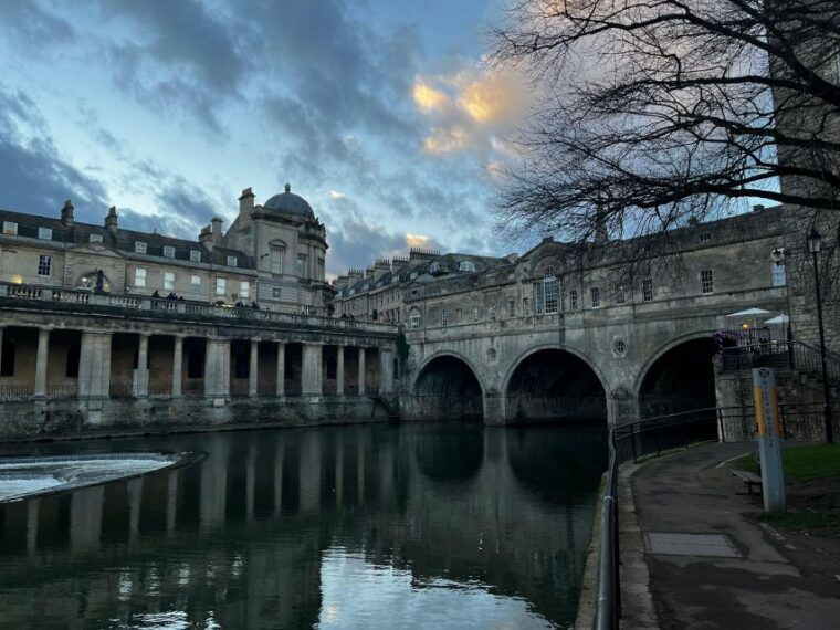 private-tour-to-stonehenge-bath-and-the-cotswolds-2