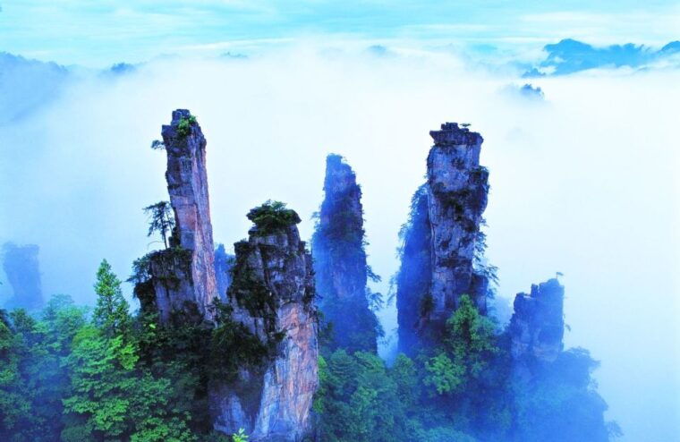 private-trip-of-zhangjiajie-national-park-and-glass-bridge