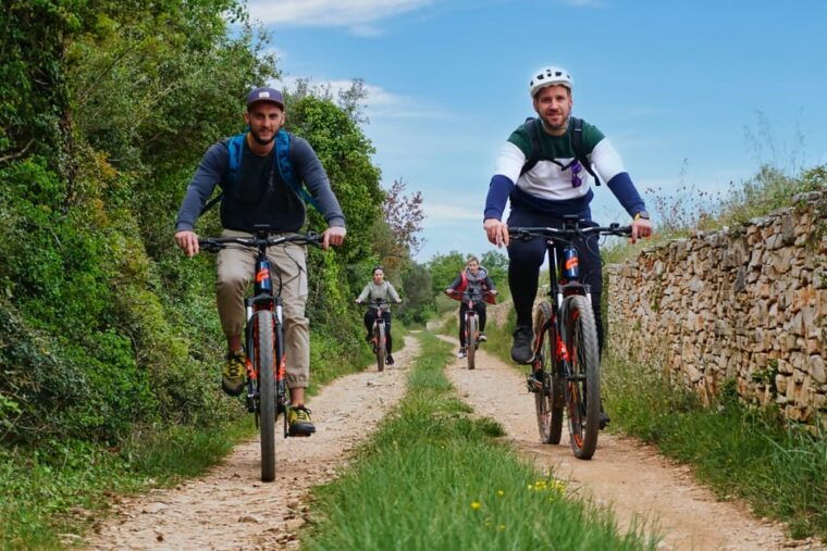 pula-vodnjan-rovinj-e-bike-swim-forteress-tour