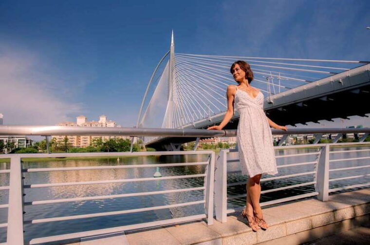 putrajaya-visit-and-lake-cruise-tour-from-kuala-lumpur