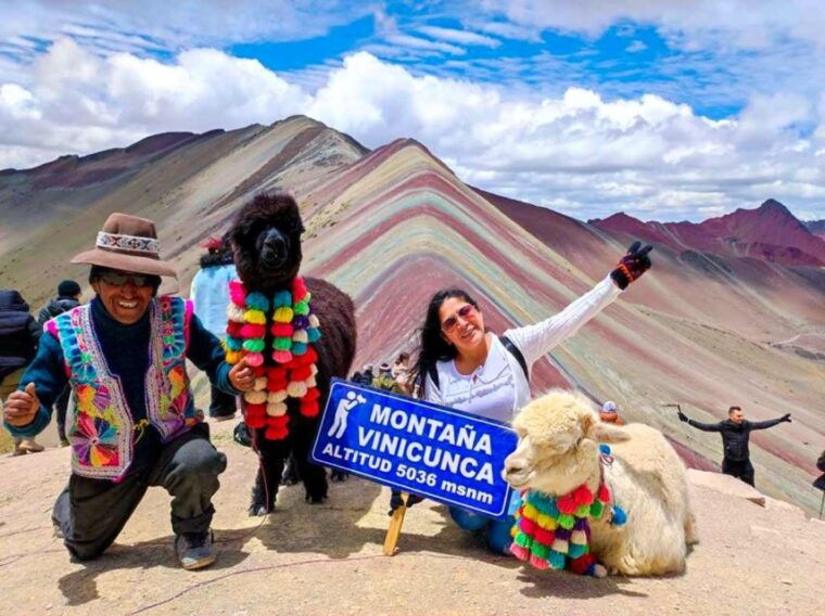 rainbow-mountain-tour-vinicunca-atvs-ticket-and-food