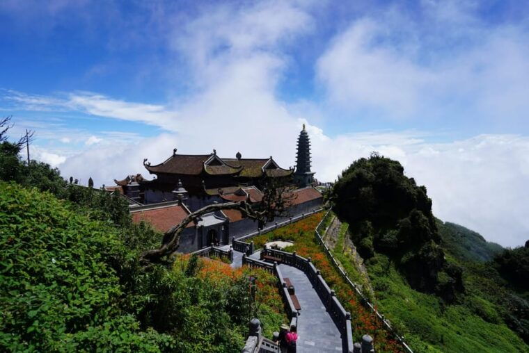 sa-pa-the-roof-of-indochina-trek-to-fansipan-peak-full-day