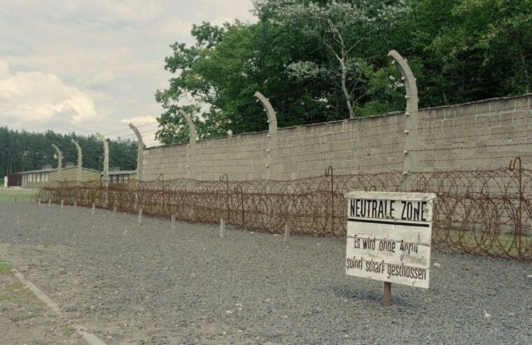 sachsenhausen-memorial-walking-tour-from-berlin