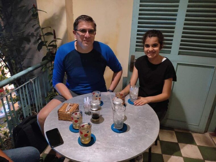 saigon-night-sightseeing-and-street-food-tour-by-vespa