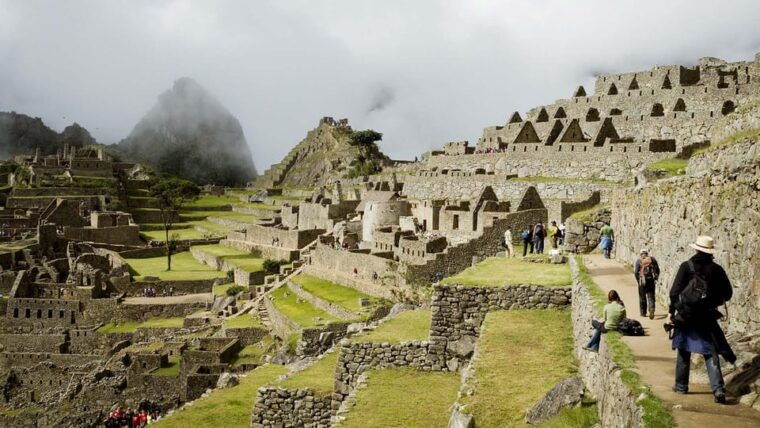 salkantay-trek-4days-3nights-domes