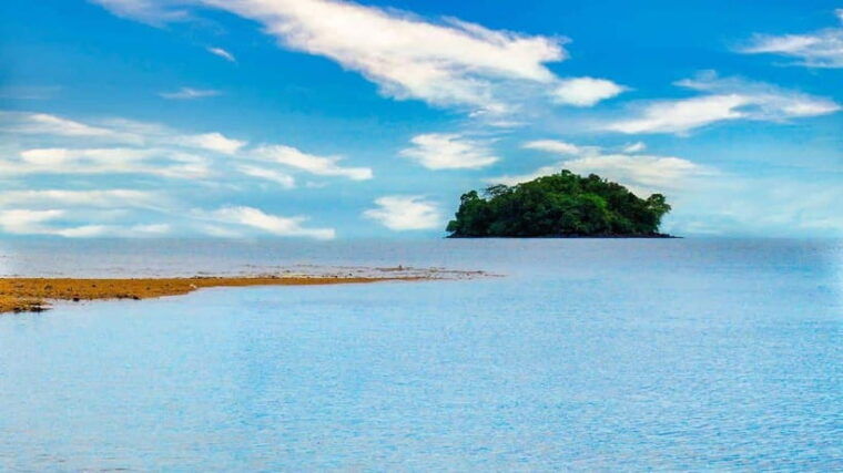 sandakan-2-days-1-night-at-turtle-island