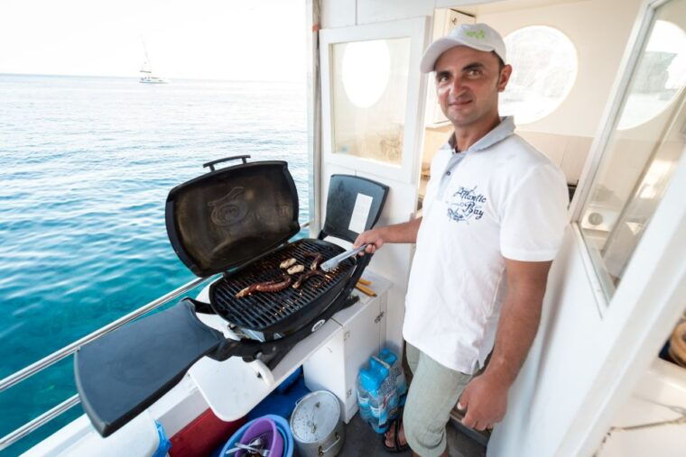 santorini-traditional-fishing-trip-and-fresh-fish-lunch