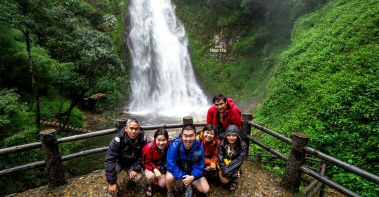 sapa-2-day-villagesrice-fields-love-waterfall-hiking-tour