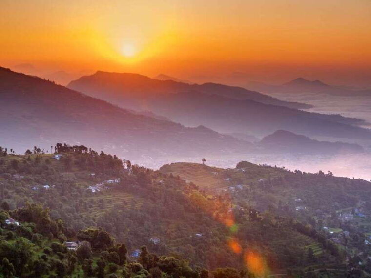 sarangkot-sunrise-over-the-himalayas