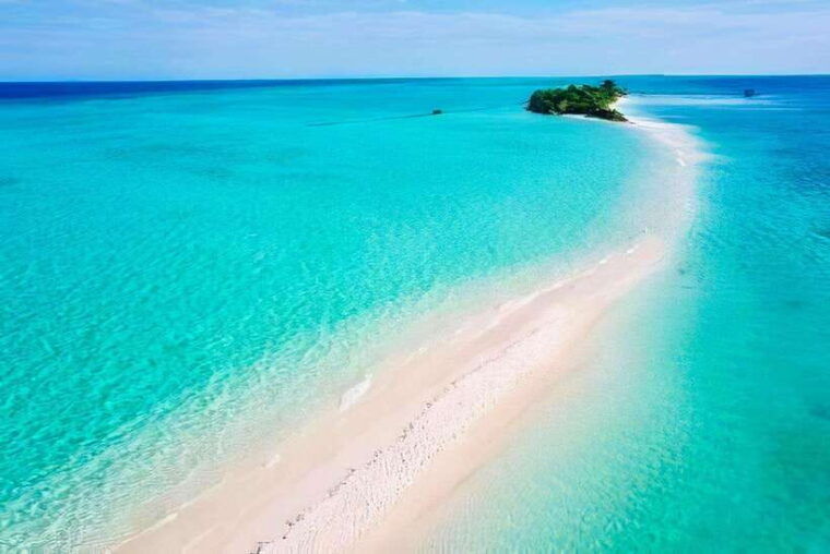 semporna-explore-3-islands-tour-snorkel-or-dive-lunch