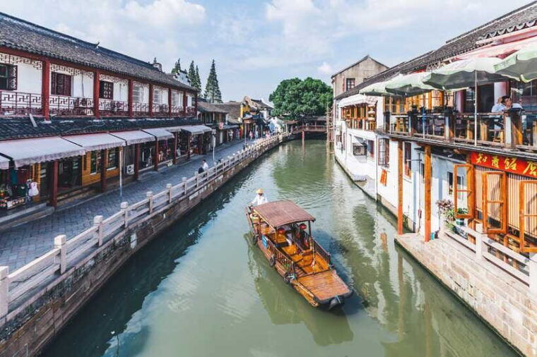 shanghai-seven-treasure-town-zhujiajiao-water-town-tour