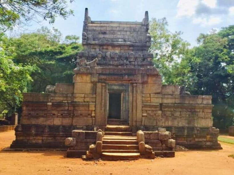 sri-lanka-kingdoms-hill-stations-beaches-and-wildlife