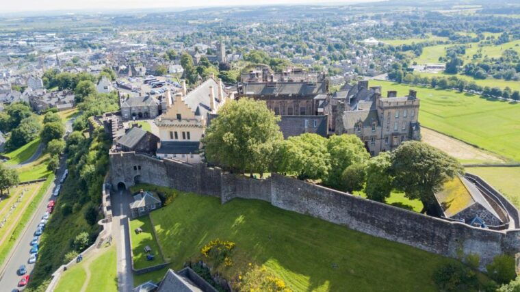 stirling-castle-skip-the-line-guided-tour-in-spanish