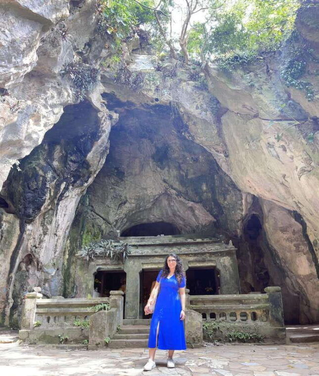 the-private-tour-to-marble-mountain-hiking-adventure