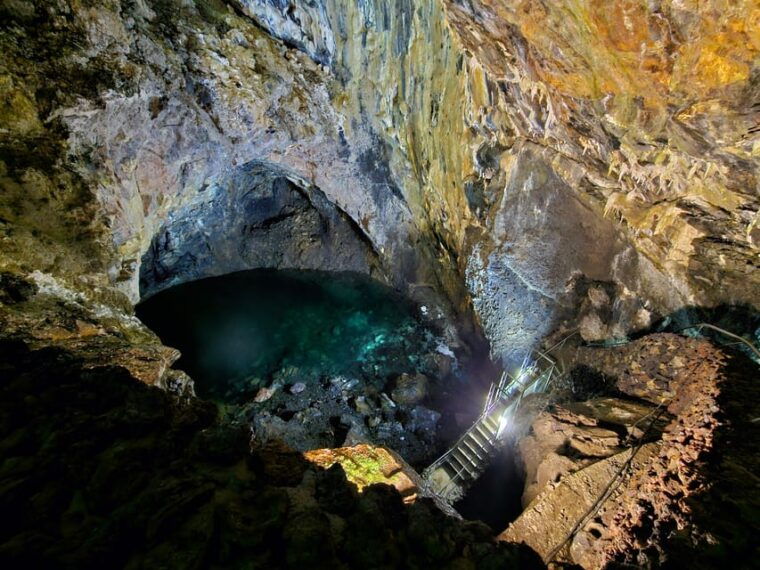 third-island-caves-the-lava-route-with-entrances-wine