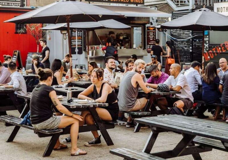 toronto-food-tour-with-local-foodie-personalized-private