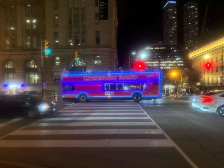 toronto-night-sightseeing-tour-on-a-double-decker-bus