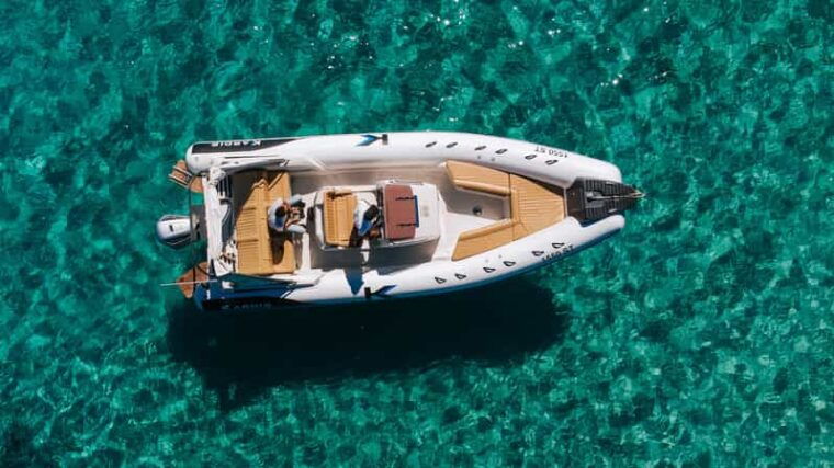 trogir-blue-lagoon-and-solta-shipwreck-private-boat-tour