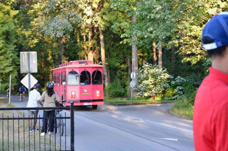 vancouver-24-or-48-hour-hop-on-hop-off-trolley-tour-pass