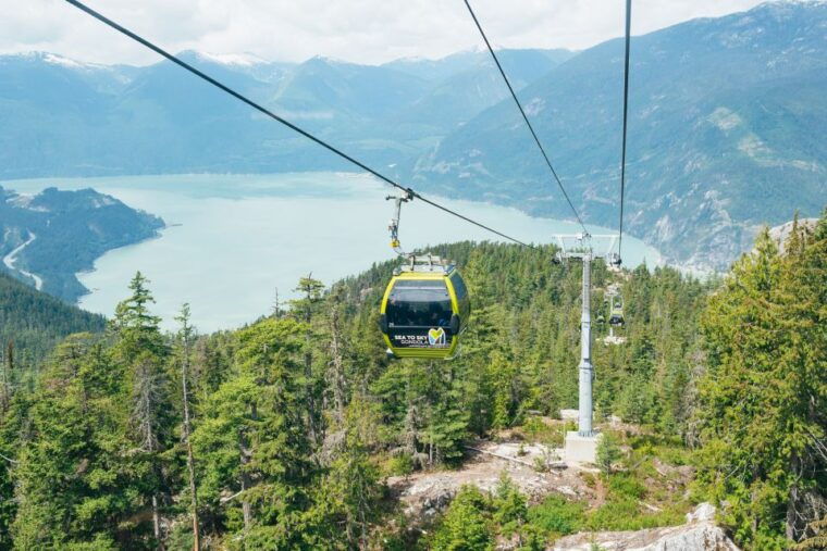 vancouver-sea-to-sky-gondola-and-whistler-day-trip-2