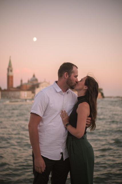 venice-photo-shoot-in-the-most-beautiful-place-gondola