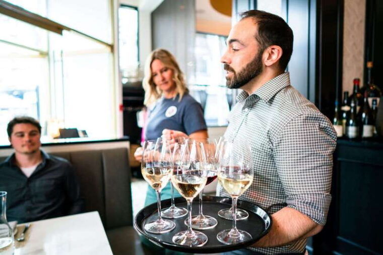 victoria-sip-savor-stroll-evening-food-tour