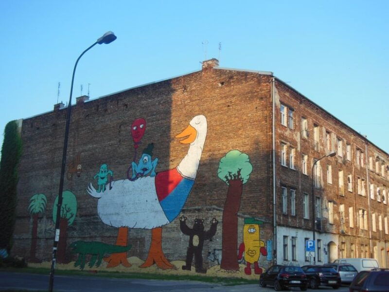 warsaw-2-hour-praga-walking-tour