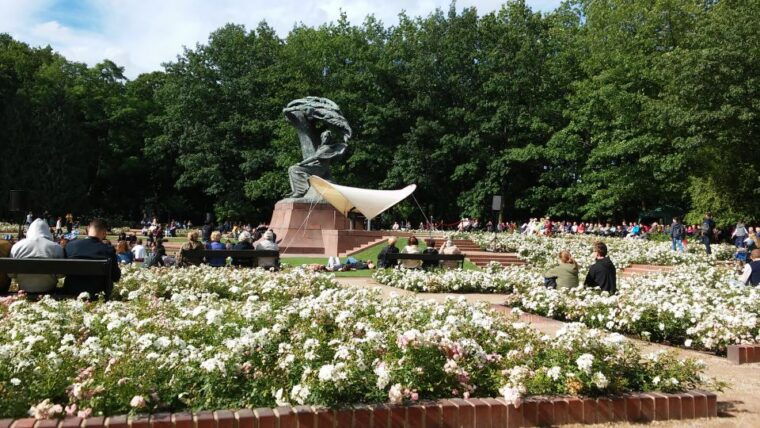warsaw-private-3-hour-sightseeing-tour-by-car-with-pickup