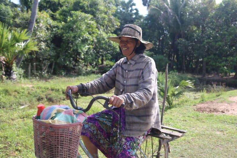 a-morning-in-the-cambodian-countryside