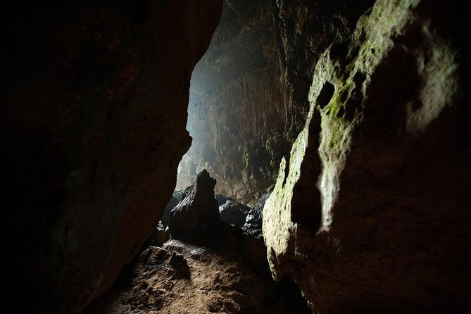 Abandoned Valley - Dark Cave exit, E Cave, Golden Cave- 2D1N - Key Points
