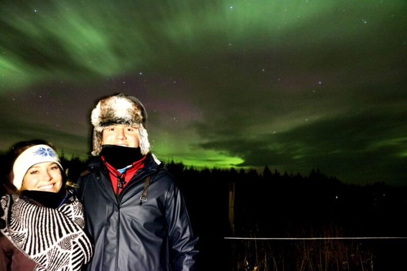 akureyri-hunt-for-the-northern-lights-photography-tour