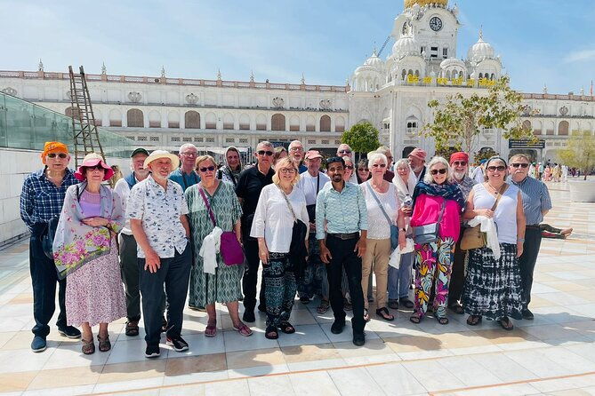 Amritsar Full Day Sight Seeing Tour with Transportation - Exploring the Amritsar Full Day Sightseeing Tour with Transportation