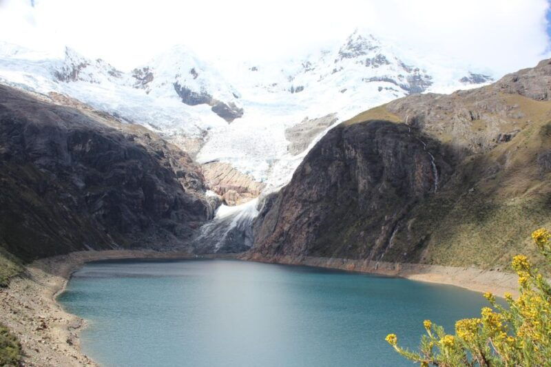 ancash-discover-the-majestic-rajucolta-lagoon-full-day