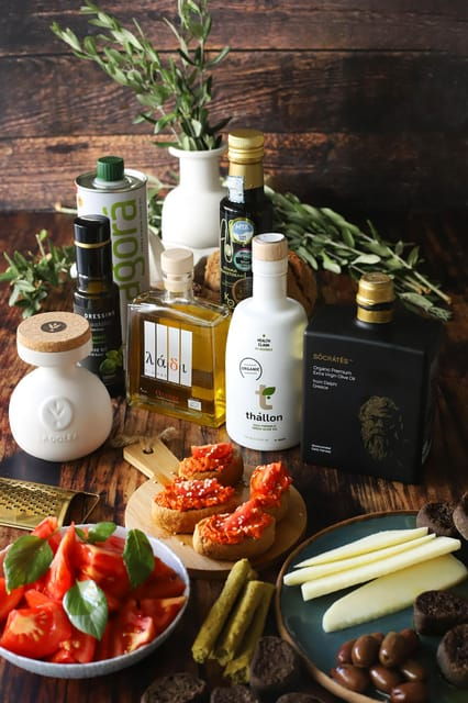 ancient-gold-premium-greek-olive-oil-tasting-at-olicatessen