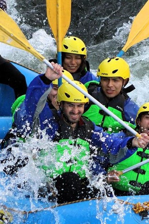 arequipa-canoeing-on-the-chili-river-adventure