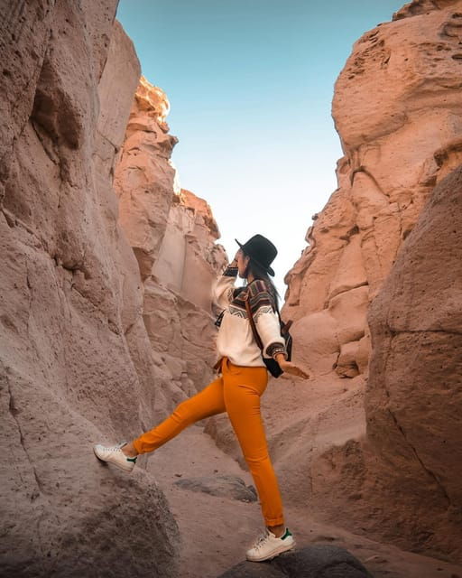 arequipa-sillar-route-and-petroglyphs-of-culebrillas
