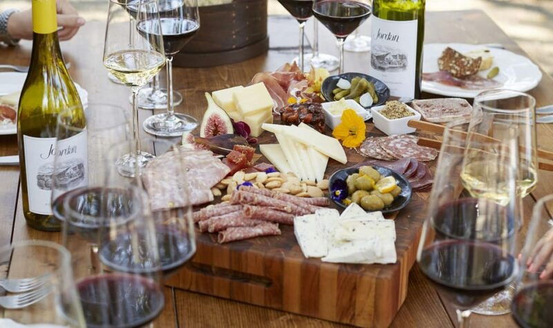 argostoli-kefalonian-wine-tasting-with-gourmet-lunch-2