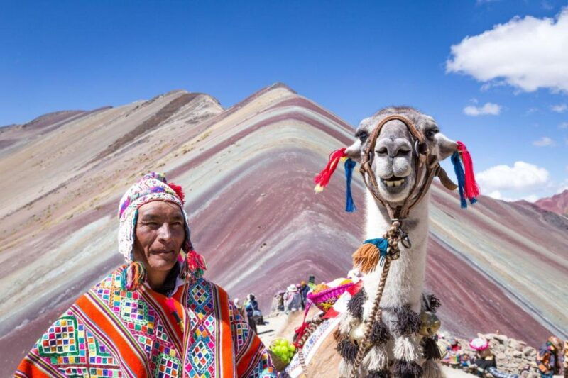 atv-rainbow-mountain-group-lunch