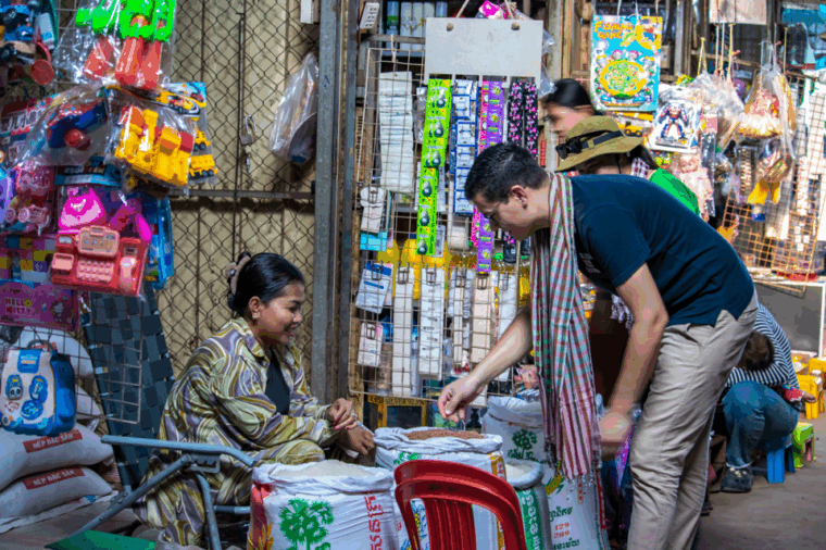 authentic-siem-reap-tuk-tuk-countryside-and-sunset-tour