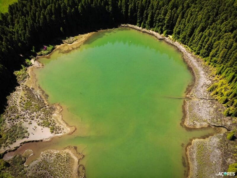 azores-guided-tour-to-volcano-and-crater-of-sete-cidades