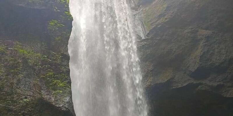 bali-day-trip-to-besakih-temple-2-hidden-waterfalls