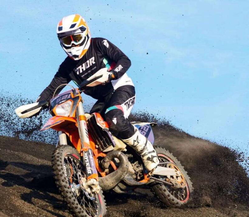 bali-dirt-bike-track-on-mount-batur-with-trained-riders