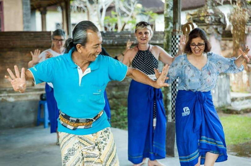 bali-experience-dance-purification-culinary-journey