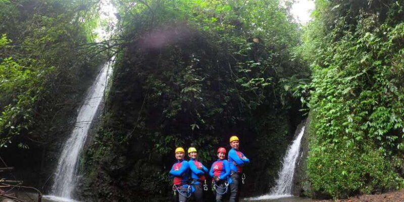 bali-gitgit-canyon-canyoning-trip-with-breakfast-and-lunch