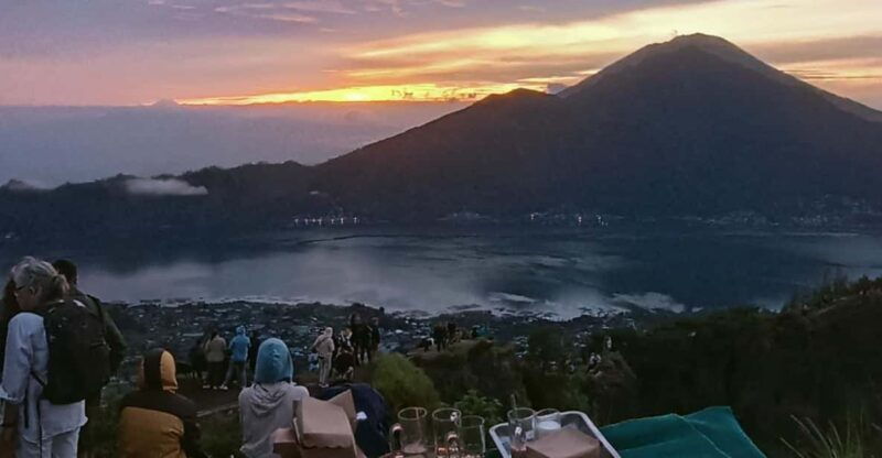 bali-highlight-mount-batur-sunrise-trekking