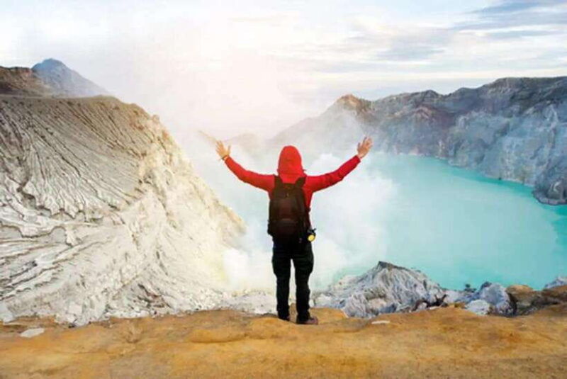 bali-ijen-blue-fire-and-sunrise-tour-with-breakfast