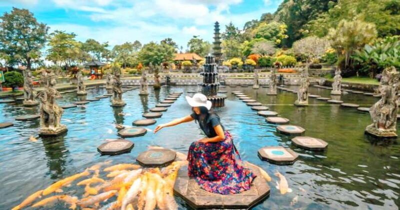 bali-lempuyang-temple-tirta-gangga-and-virgin-beach-tour