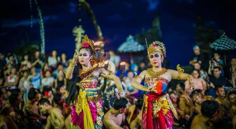 bali-south-bali-tour-with-watersports-gwk-uluwatu-cliff