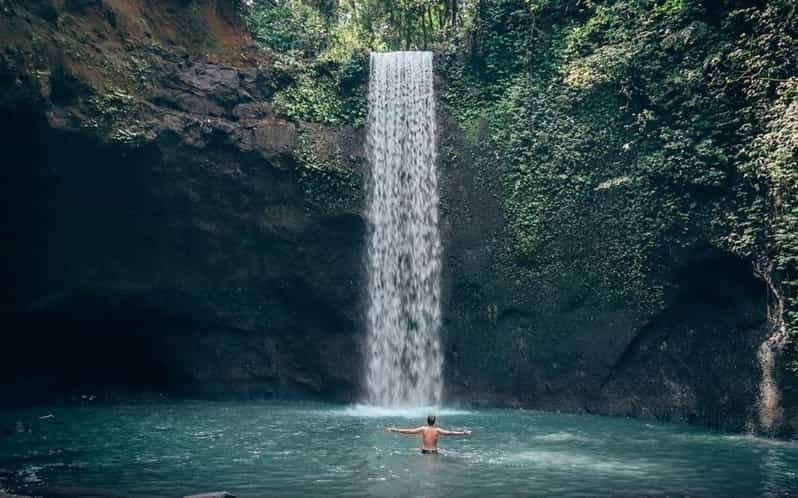 bali-waterfall-tour-with-lunch-views-of-mount-batur