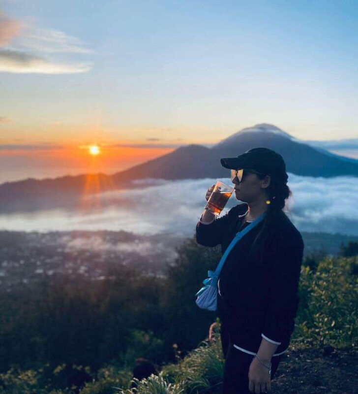 balimount-batur-sunrise-treking-with-guide-and-breakfest